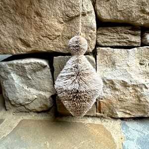 New🌟Anthropologie Terrain buri bottle brush Christmas Holiday Ornaments